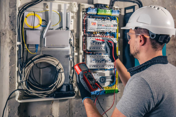 Best Affordable Emergency Electrician  in Central Islip, NY
